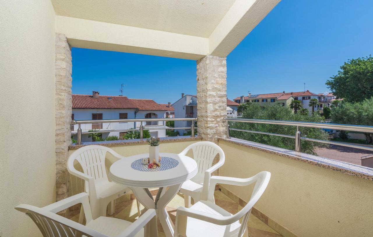 Lorena Apartman